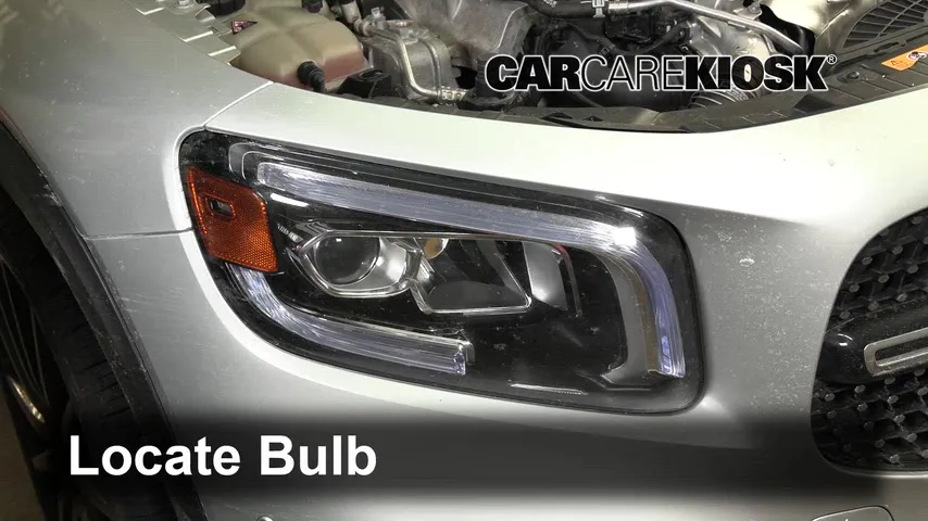 2020 Mercedes-Benz GLB250 4Matic 2.0L 4 Cyl. Turbo Éclairage Feux de croisement (remplacer l'ampoule)